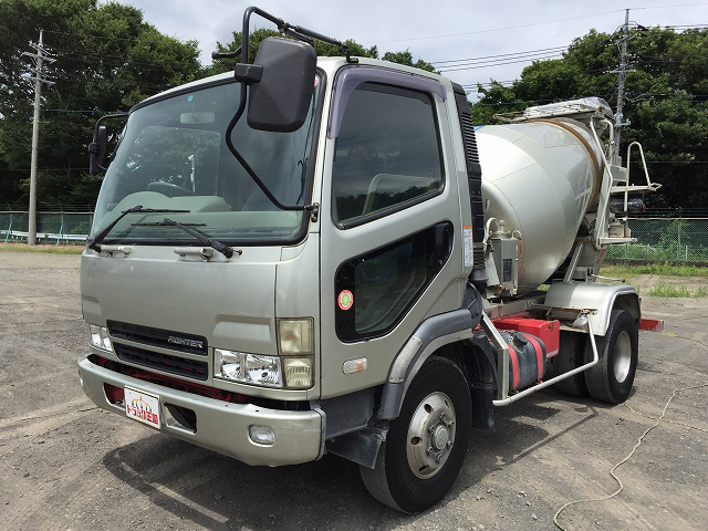 三菱ふそうファイターミキサー車（コンクリートミキサー）中型（4t）[写真01]