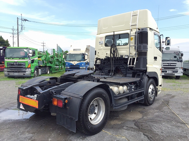 日野プロフィアトレーラーヘッド（トラクターヘッド）大型（10t）[写真02]