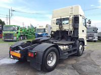 日野プロフィアトレーラーヘッド（トラクターヘッド）大型（10t）[写真02]