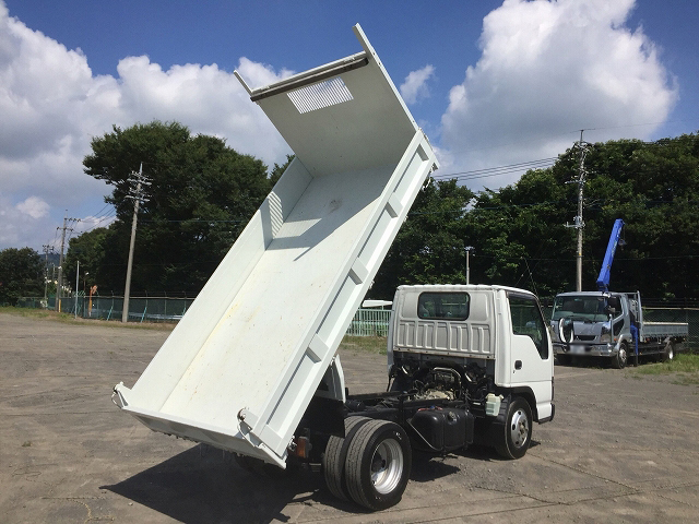 いすゞエルフダンプ小型（2t・3t）[写真02]