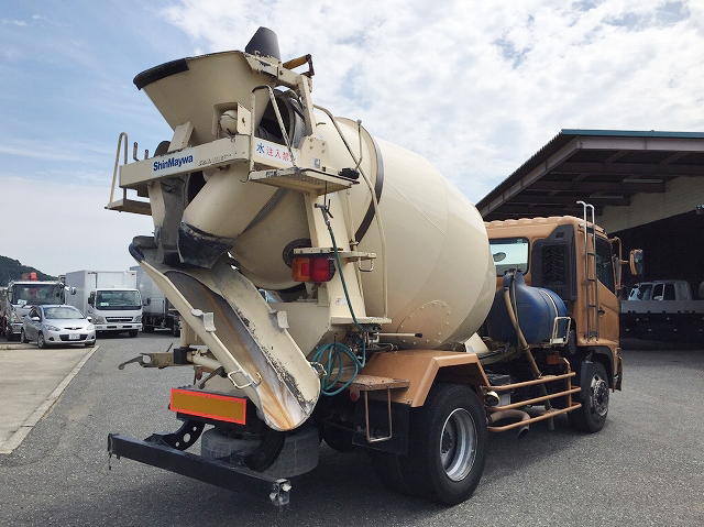 日野レンジャーミキサー車（コンクリートミキサー）増トン（6t・8t）[写真02]