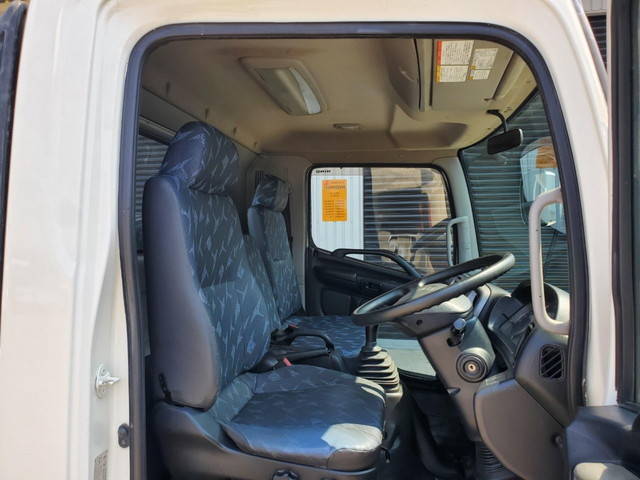 日野レンジャーコンテナ専用車中型（4t）[写真16]