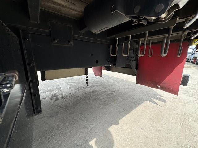 UDトラックスクオンアルミブロック大型（10t）[写真13]