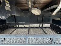 UDトラックスクオンアルミブロック大型（10t）[写真15]