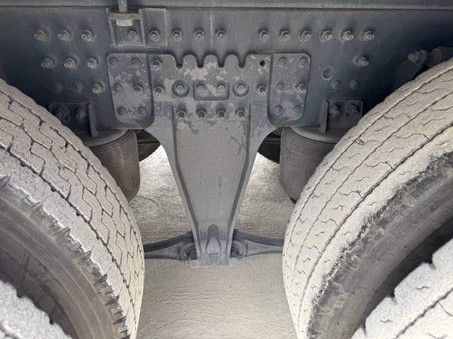 UDトラックスクオンアルミブロック大型（10t）[写真18]