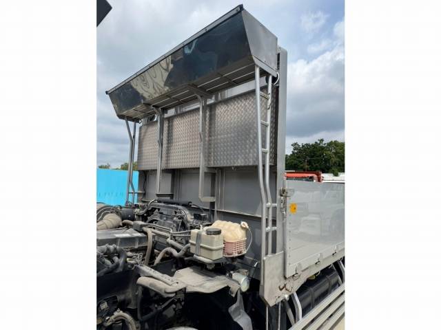 UDトラックスクオンアルミブロック大型（10t）[写真07]