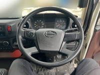 日野レンジャー冷凍車（冷蔵車）中型（4t）[写真30]