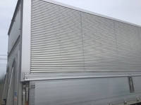 いすゞフォワードアルミウイング中型（4t）[写真05]