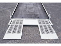 日野レンジャーセーフティクレーン3段中型（4t）[写真14]