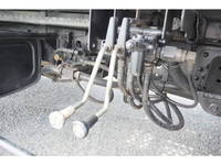 日野レンジャーセーフティクレーン3段中型（4t）[写真25]