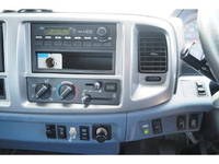 日野レンジャーセーフティクレーン3段中型（4t）[写真34]