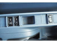 日野レンジャーセーフティクレーン3段中型（4t）[写真38]