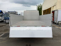 三菱ふそうキャンターアルミブロック小型（2t・3t）[写真12]