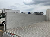 三菱ふそうキャンターアルミブロック小型（2t・3t）[写真13]