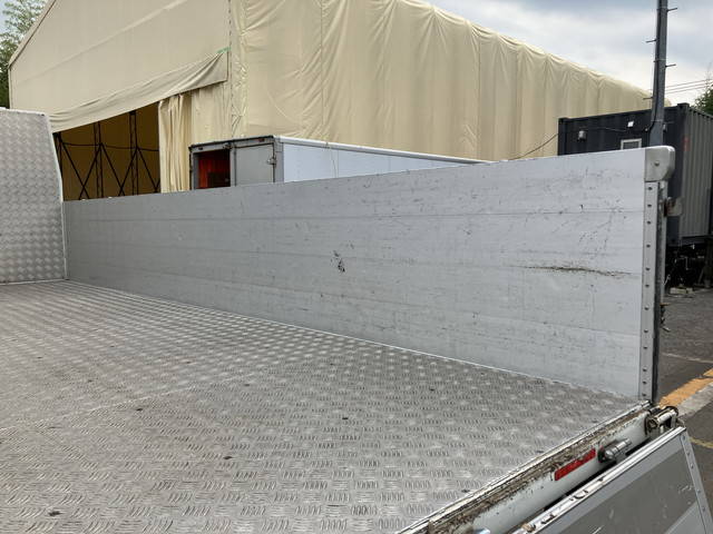 三菱ふそうキャンターアルミブロック小型（2t・3t）[写真14]