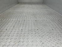 三菱ふそうキャンターアルミブロック小型（2t・3t）[写真15]