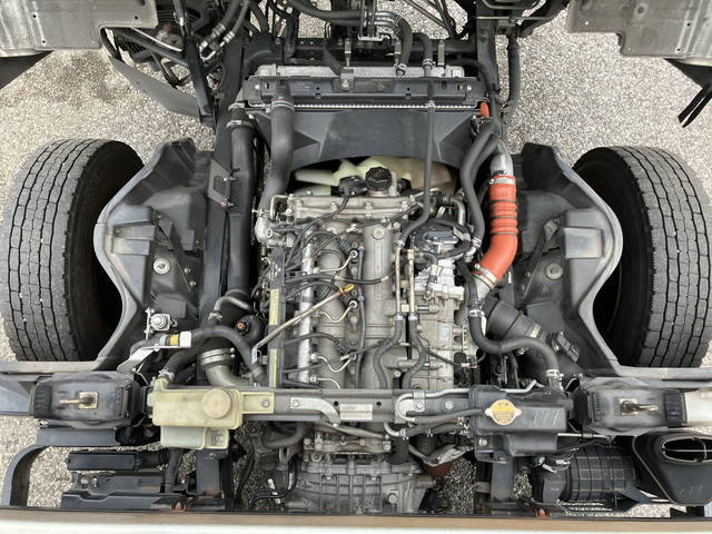 三菱ふそうキャンターアルミブロック小型（2t・3t）[写真26]