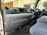 三菱ふそうキャンターアルミブロック小型（2t・3t）[写真32]