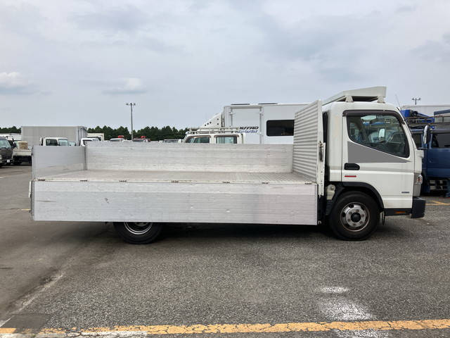 三菱ふそうキャンターアルミブロック小型（2t・3t）[写真08]