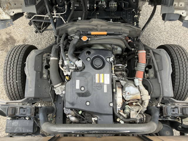 いすゞエルフ平ボディ小型（2t・3t）[写真24]