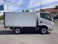 トヨタダイナ冷凍車（冷蔵車）小型（2t・3t）[写真05]