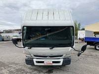 三菱ふそうキャンター平ボディ小型（2t・3t）[写真08]