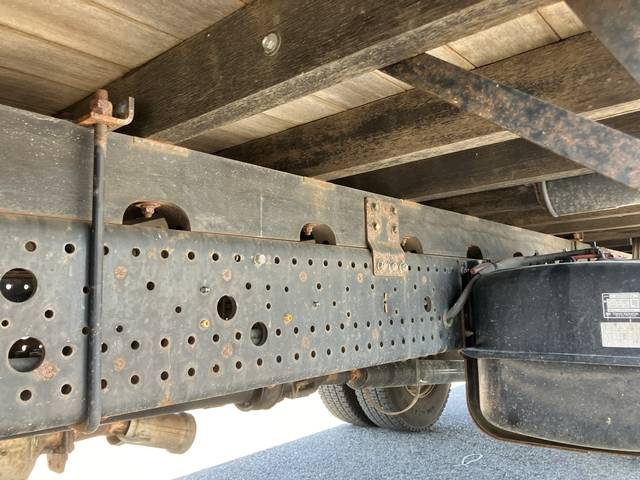 いすゞフォワードクレーン4段中型（4t）[写真23]