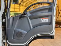 いすゞフォワードクレーン4段中型（4t）[写真31]