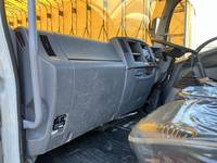 いすゞフォワードクレーン4段中型（4t）[写真32]