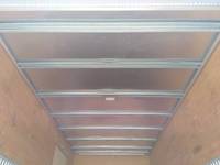 いすゞエルフアルミバン小型（2t・3t）[写真11]