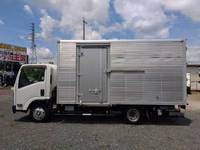 いすゞエルフアルミバン小型（2t・3t）[写真05]