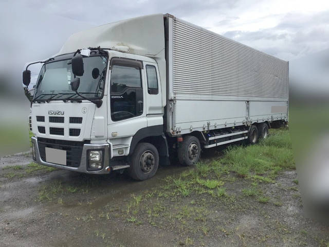 いすゞギガアルミウイング大型（10t）[写真03]