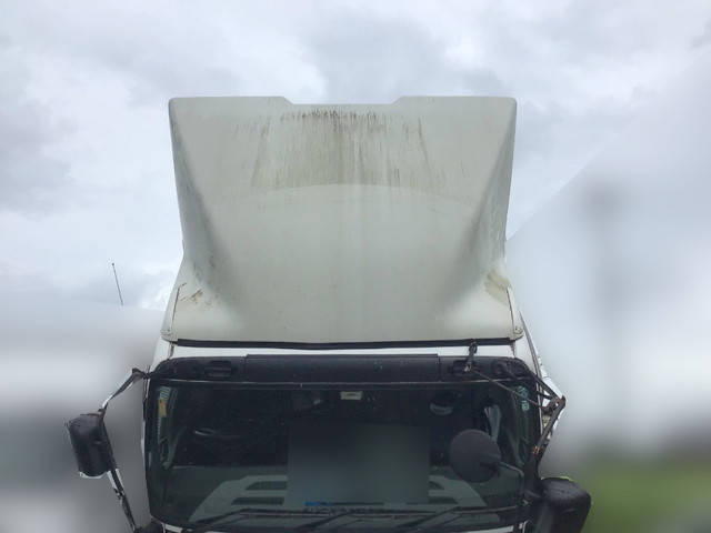 いすゞギガアルミウイング大型（10t）[写真05]