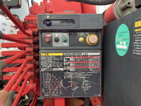 いすゞフォワードクレーン4段中型（4t）[写真13]