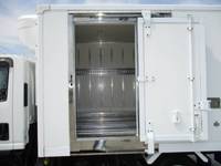 いすゞエルフ冷凍車（冷蔵車）小型（2t・3t）[写真10]