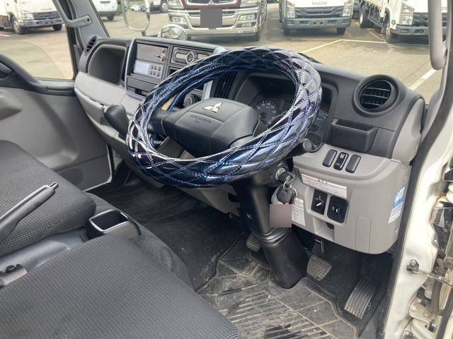 三菱ふそうキャンター冷凍車（冷蔵車）小型（2t・3t）[写真34]