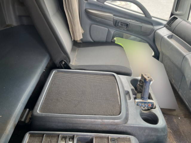 日野レンジャークレーン4段増トン（6t・8t）[写真33]