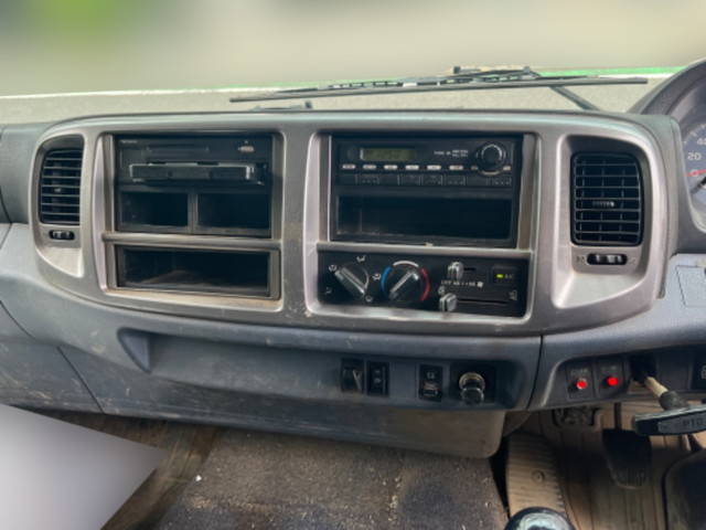 日野レンジャークレーン4段増トン（6t・8t）[写真37]