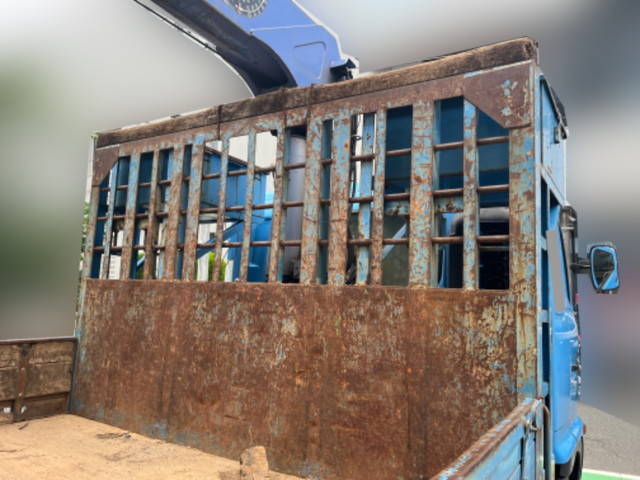 日野レンジャークレーン4段増トン（6t・8t）[写真08]