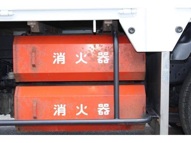 いすゞエルフ平ボディ小型（2t・3t）[写真14]