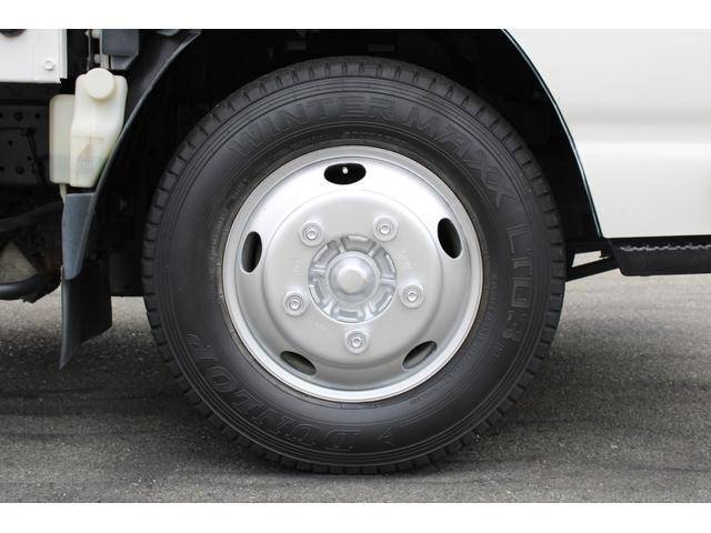 いすゞエルフ平ボディ小型（2t・3t）[写真20]