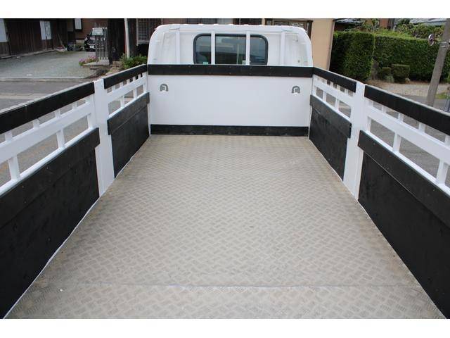 いすゞエルフ平ボディ小型（2t・3t）[写真28]