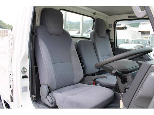 いすゞエルフ平ボディ小型（2t・3t）[写真32]