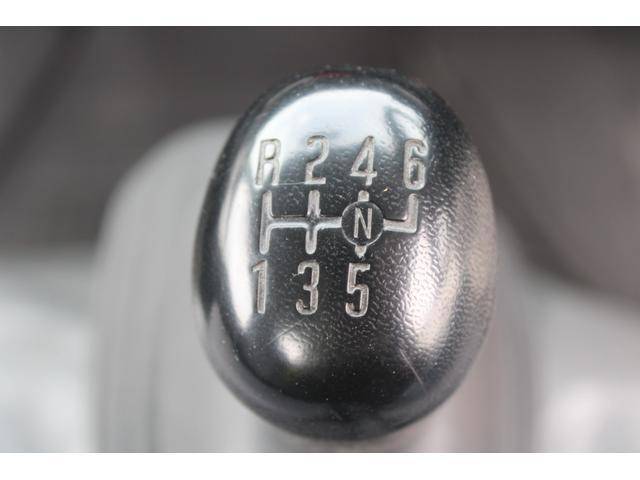 いすゞエルフ平ボディ小型（2t・3t）[写真35]