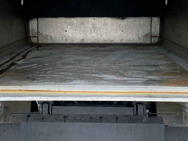 日野デュトロパッカー車（塵芥車）小型（2t・3t）[写真16]