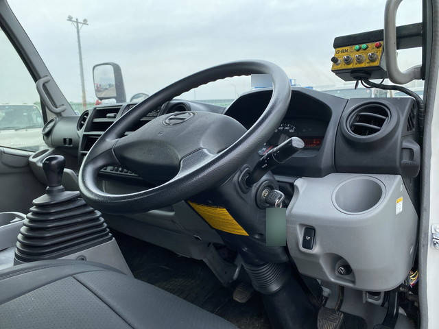 日野デュトロパッカー車（塵芥車）小型（2t・3t）[写真31]