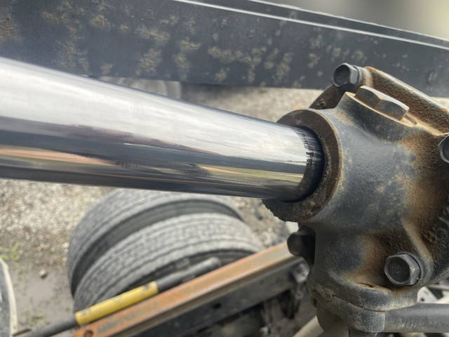 いすゞフォワード深ダンプ（土砂禁ダンプ）中型（4t）[写真12]