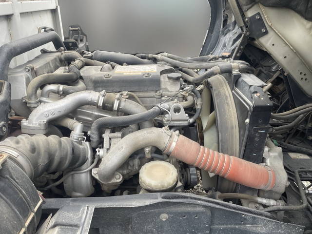 いすゞフォワード深ダンプ（土砂禁ダンプ）中型（4t）[写真18]