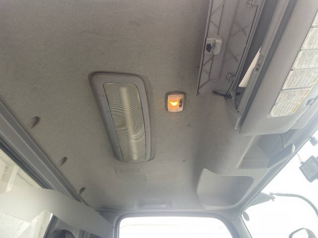 いすゞフォワード深ダンプ（土砂禁ダンプ）中型（4t）[写真24]