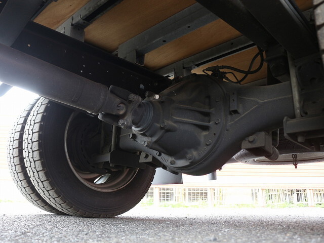 日野デュトロ平ボディ小型（2t・3t）[写真21]